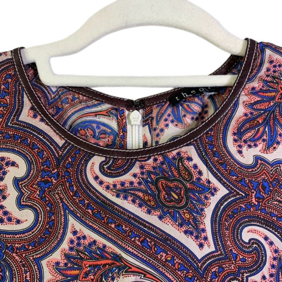 THEORY Red & Blue Brindina Veranda Paisley Silk Shift Dress - Picture 5 of 14